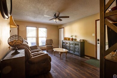 594 Griswold St, Rossville, KS 66533 - photo 6