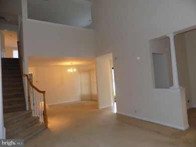 43 Griffith Miles Cir, Warminster, PA 18974 - photo 6