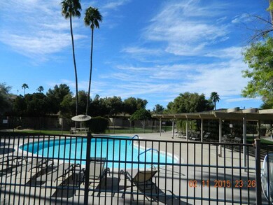 7639 E Minnezona Ave, Scottsdale, AZ 85251 - photo 4