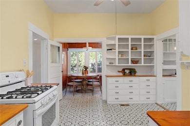 1805 Hemlock St, Chico, CA 95928 - photo 3