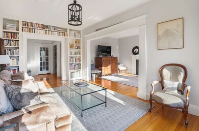 281 Tappan St unit 2, Brookline, MA 02445 - photo 6