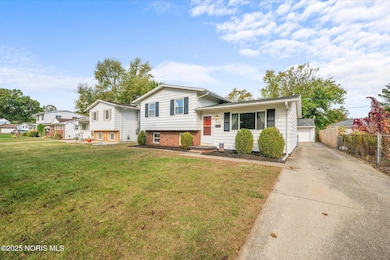 4022 Clover Ridge Ct, Toledo, OH 43623 - photo 4