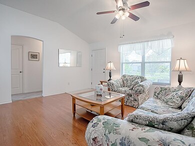 414 Thistledown Way, The Villages, FL 32162 - photo 4