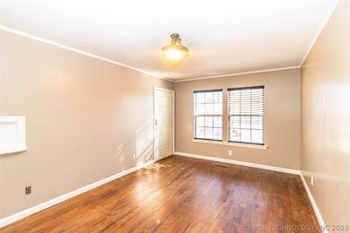 921 E 37th St, Tulsa, OK 74105 - photo 2