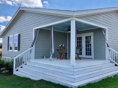 137 Mccrae Ln, Boyd, TX 76023 - photo 4