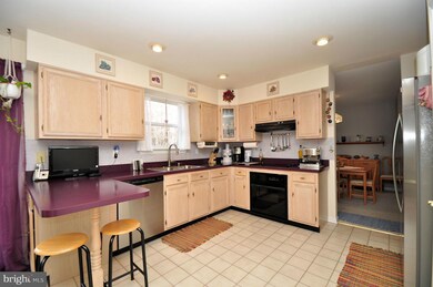 1922 Hilltop Rd, Jessup, MD 20794 - photo 7