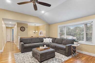 29 Country Side Dr, Nashua, NH 03062 - photo 6