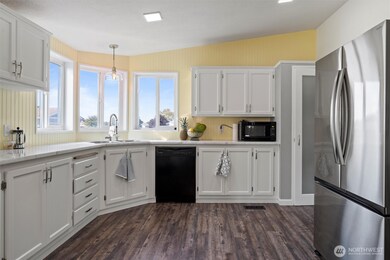 8253 Scott Rd NE, Moses Lake, WA 98837 - photo 6