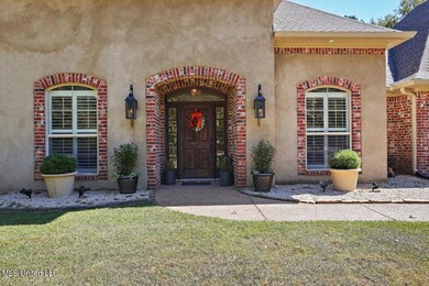04-470 N Brandon Blvd