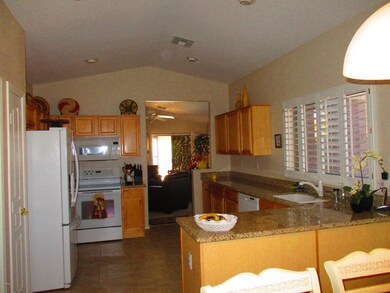 Kitchen/Plantation shutters/tile floor