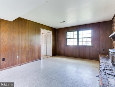 7406 Fenwood Ct, Manassas, VA 20109 - photo 7