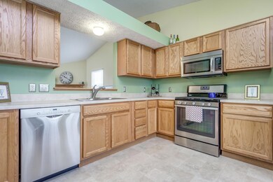 Kitchen - additional photos