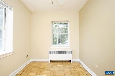 32 University Cir unit 105, Charlottesville, VA 22903 - photo 7