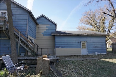 523 S 2nd St, Winterset, IA 50273 - photo 6