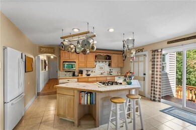 39 Old Pound Hill Rd, North Smithfield, RI 02896 - photo 5