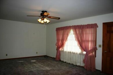 102 Shadow Dr, Shelbyville, TN 37160 - photo 5