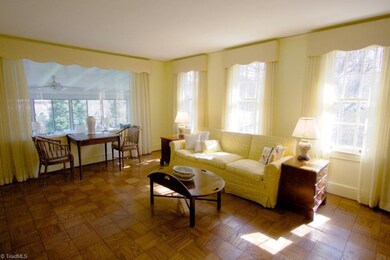 1611 Hyde Ave, Winston Salem, NC 27104 - photo 6