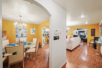 6933 Shotwell St, Houston, TX 77028 - photo 2