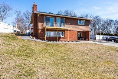 137 Old Marsh Hill Rd, Dracut, MA 01826 - photo 3