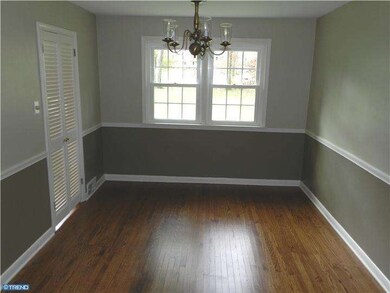 1434 Potter Ln, Wayne, PA 19087 - photo 6