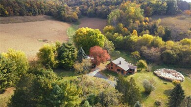 W21828 Donald Veto Ln, Galesville, WI 54630 - photo 4