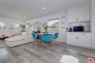 21016 Costanso St, Woodland Hills, CA 91364 - photo 6