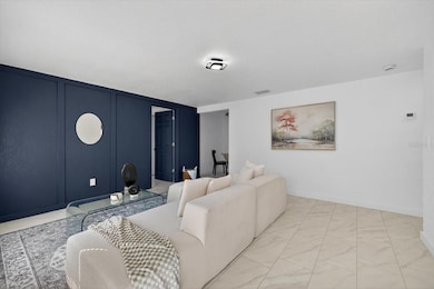 804 Walnut Dr, Seffner, FL 33584 - photo 5