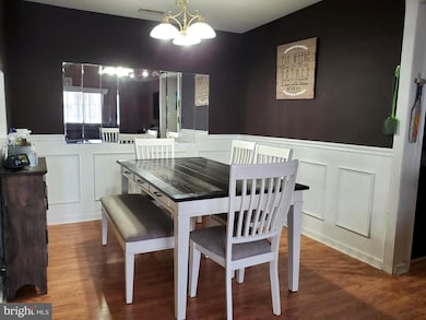 606 Briarwood Ct unit 606, Sewell, NJ 08080 - photo 3