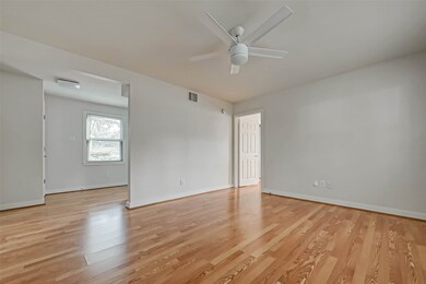 212 E 14th St, Houston, TX 77008 - photo 4