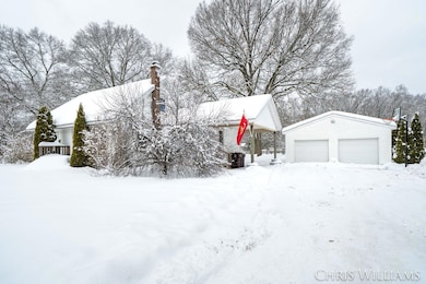 2288 Macarthur Rd, Muskegon, MI 49442 - photo 3