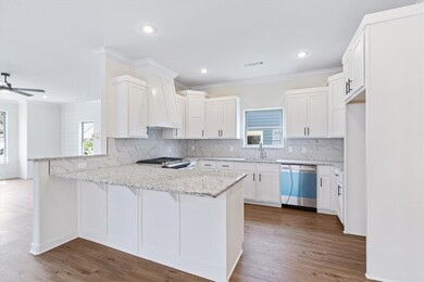 SAMPLE PHOTO: Same plan, final finishes may vary
