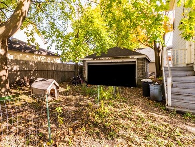 22 Waite St, Malden, MA 02148 - photo 7