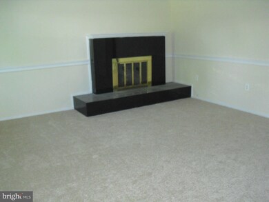 5928 Merritt Place, Falls Church, VA 22041 - photo 7