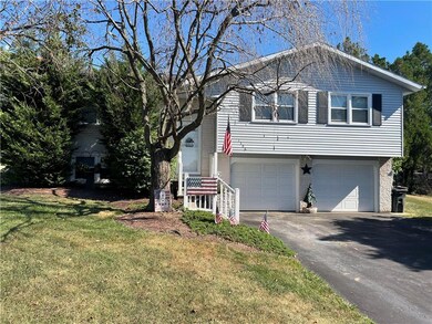 1306 Oakhurst Dr, Slatington, PA 18080 - photo 3