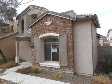 023-384351 Front Right