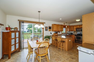 826 Ashworth Dr, Oregon, WI 53575 - photo 6