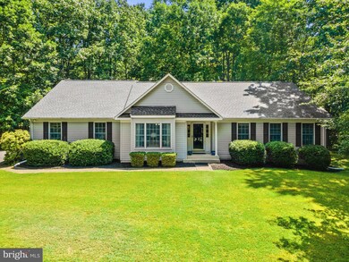 2207 Wildwood Forest Blvd, Amissville, VA 20106 - photo 4