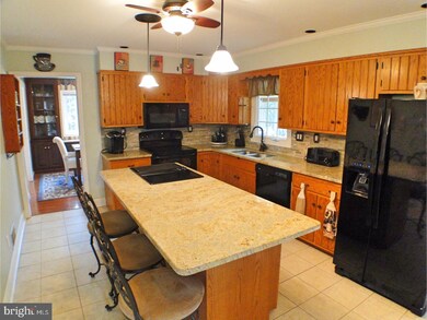 717 Morgan Cir, West Chester, PA 19380 - photo 5