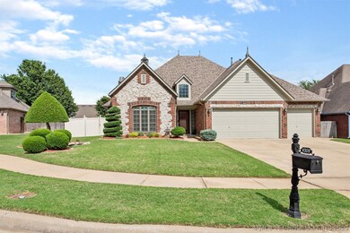 4309 S Redbud Ave, Broken Arrow, OK 74011 - photo 2