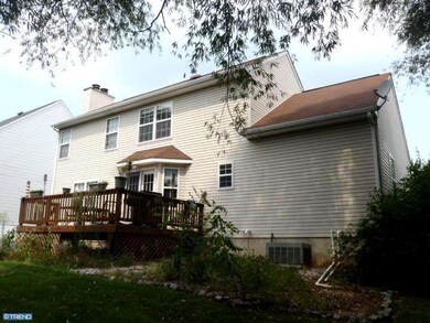 105 W Flagstone Dr, Newark, DE 19702 - photo 2