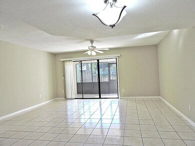 5040 Society Place E unit E, West Palm Beach, FL 33415 - photo 6