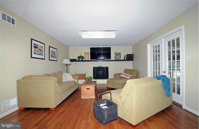 1341 Argyll Dr, Arnold, MD 21012 - photo 7