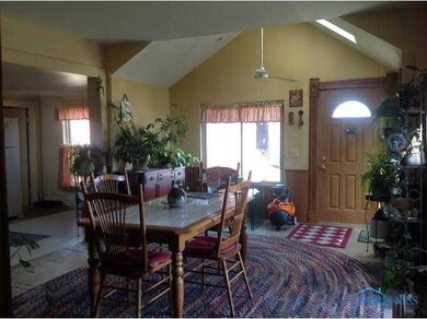 26311 Fostoria Rd, Genoa, OH 43430 - photo 5