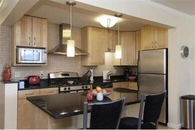 Hawthorne Place Condominium unit 8G, Boston, MA 02114 - photo 3