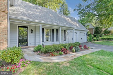 1221 Old Stable Rd, McLean, VA 22102 - photo 2