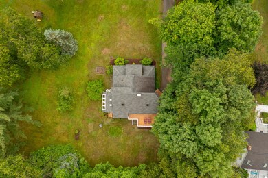 1e-10 Old Pine Hill Rd S
