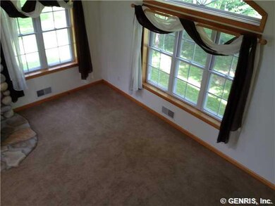 Great Room Brand new carpeting