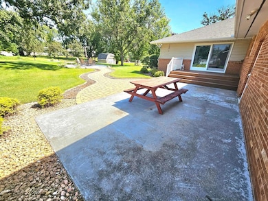 144 3rd St N, Sauk Centre, MN 56378 - photo 5