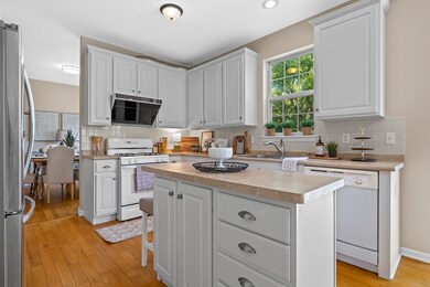 8817 242nd Ave, Salem, WI 53168 - photo 4