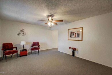 Living room 1
